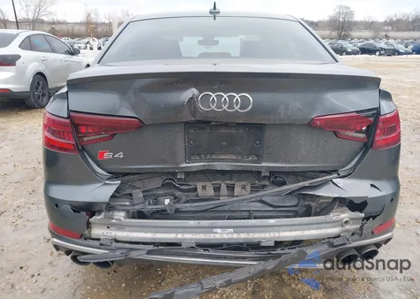 2018 Audi S4 3.0T Premium Plus z USA, uszkodzony, nr VIN WAUC4AF4XJA165063